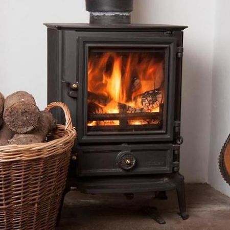 Scenic Welsh Cottage In The Brecon Beacons Crickhowell Extérieur photo