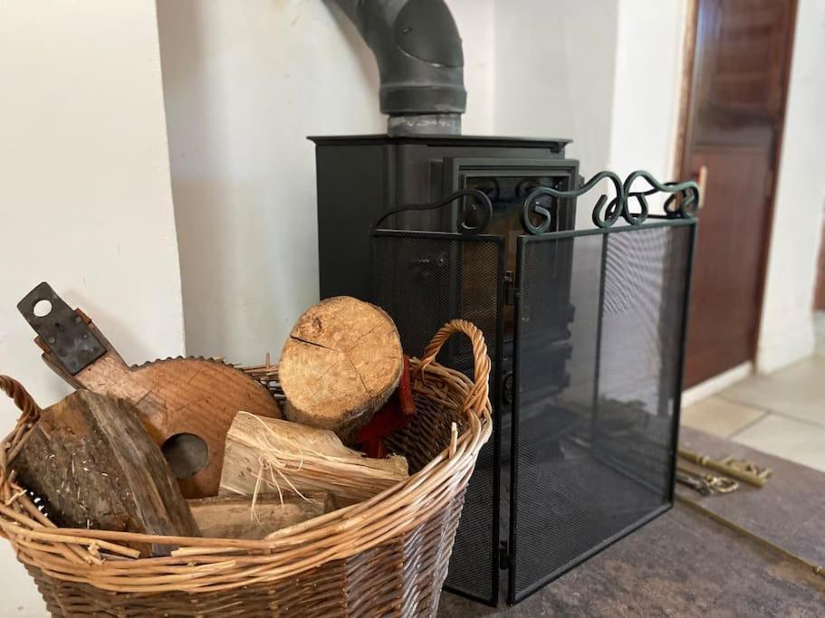 Scenic Welsh Cottage In The Brecon Beacons Crickhowell Extérieur photo